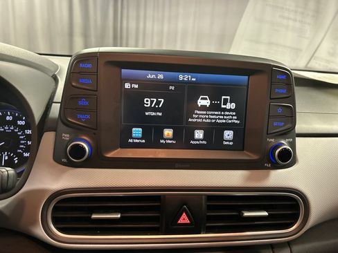 Used 2021 Hyundai Kona SE FWD image 15