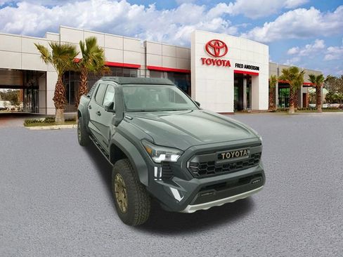 New 2026 Toyota Tacoma Trailhunter image 15