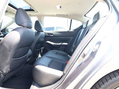 Used 2020 Nissan Altima 2.0 SR FWD image 28