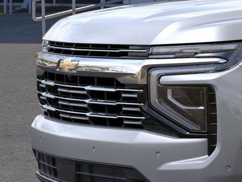 New 2026 Chevrolet Suburban Premier image 13