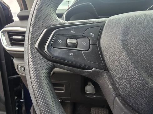 Used 2023 Chevrolet TrailBlazer LT w/ Convenience Package AWD/4WD image 25