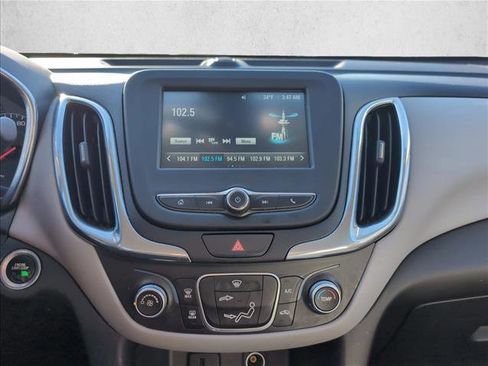 Used 2018 Chevrolet Equinox LS image 14