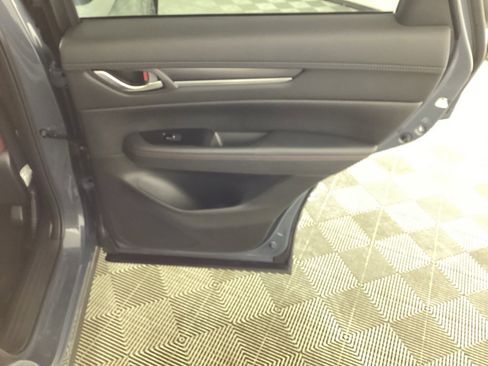Used 2023 MAZDA CX-5 Carbon Edition image 12