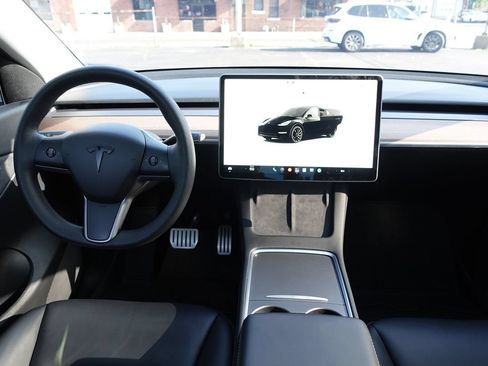 Used 2022 Tesla Model Y Performance AWD/4WD image 36