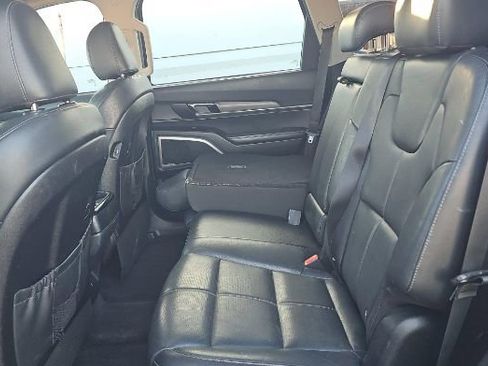 Used 2021 Kia Telluride EX image 10