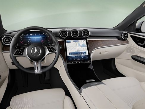 Used 2025 Mercedes-Benz C 300 Sedan image 38