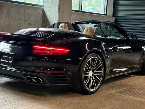 Used 2017 Porsche 911 Turbo AWD/4WD image 8