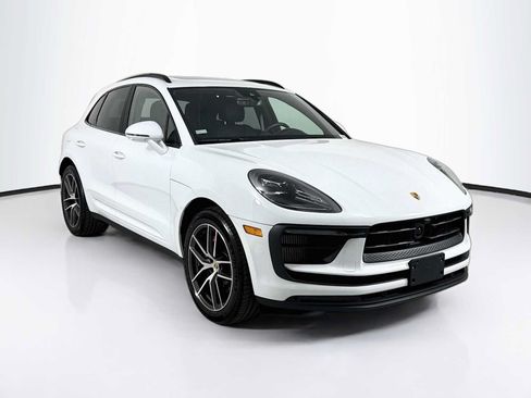 Certified 2026 Porsche Macan S AWD/4WD image 7