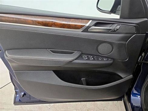 Used 2016 BMW X3 xDrive28i image 9