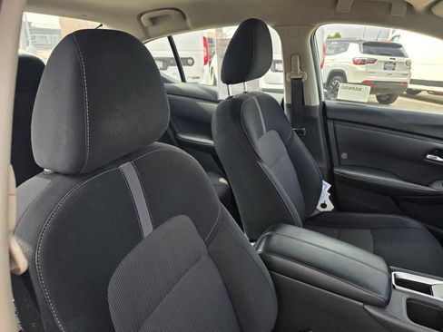 Used 2025 Nissan Sentra SV FWD image 20