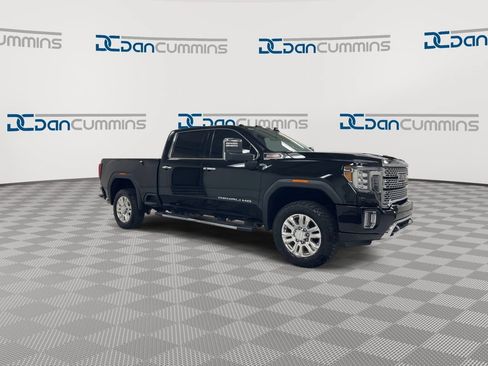 Used 2021 GMC Sierra 2500 Denali w/ Denali Ultimate Package AWD/4WD image 2