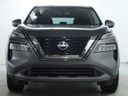 Used 2023 Nissan Rogue SV image 6