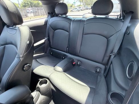 Used 2015 MINI Cooper S FWD image 9