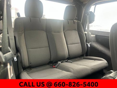 Used 2020 Jeep Wrangler Sport AWD/4WD image 8