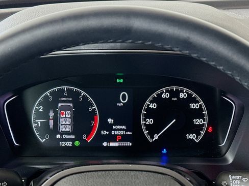 Used 2025 Honda Pilot Touring image 12