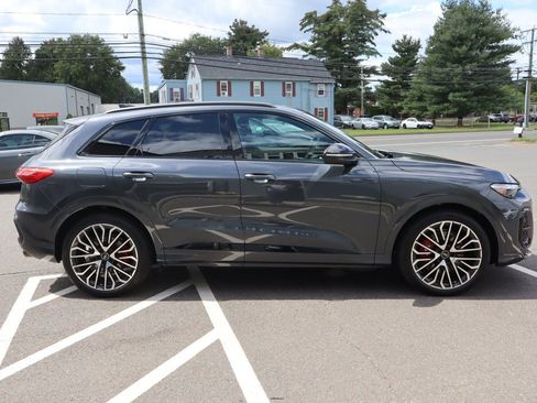 Used 2025 Audi SQ5 Premium Plus AWD/4WD image 5
