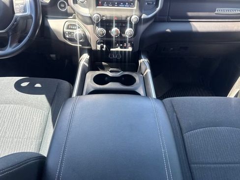 Certified 2021 RAM 2500 Big Horn w/ Night Edition AWD/4WD image 13
