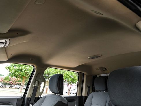 Used 2020 RAM 2500 Big Horn image 30