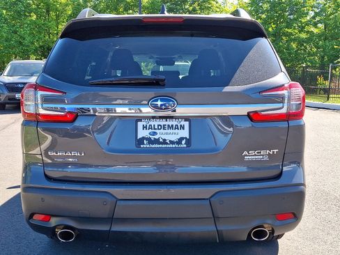 Certified 2023 Subaru Ascent Premium w/ Convenience Package AWD/4WD image 5