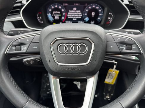 Used 2025 Audi Q3 2.0T Premium AWD/4WD image 19