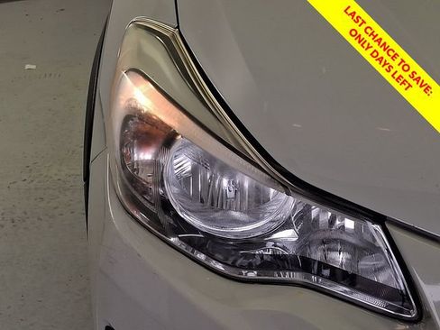 Used 2017 Subaru Crosstrek 2.0i Premium w/ Popular Package #1 AWD/4WD image 10