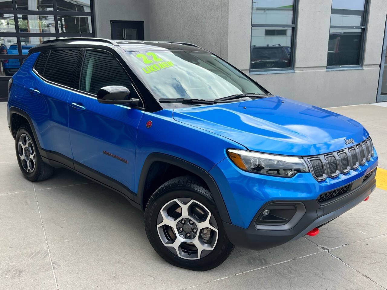 Used 2022 Jeep Compass Trailhawk w/ Trailhawk Elite Group AWD/4WD image 6