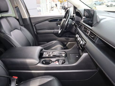 Used 2024 Honda Pilot EX-L image 27