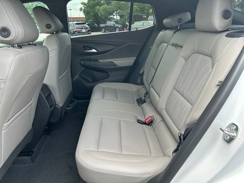 Used 2025 Buick Envista Avenir image 25