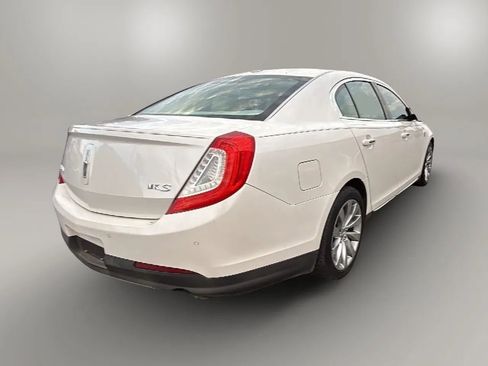 Used 2013 Lincoln MKS image 5