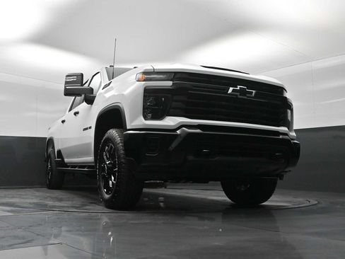 New 2026 Chevrolet Silverado 2500 Custom w/ Custom Value Package image 19