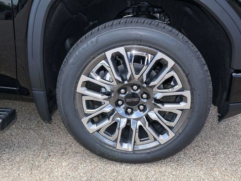 New 2026 GMC Sierra 1500 Denali Ultimate AWD/4WD image 36