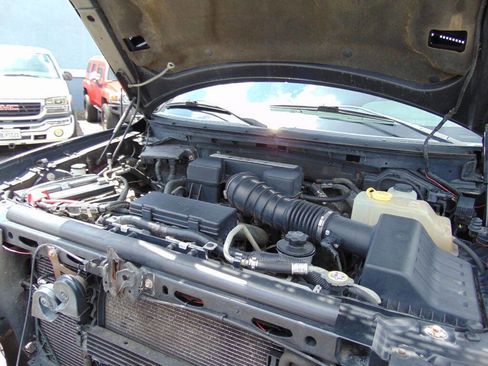 Used 2012 Ford F150 Raptor w/ Raptor Luxury Pkg image 21