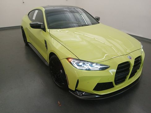 Used 2022 BMW M4 xDrive Competition w/ Executive Package AWD/4WD image 17