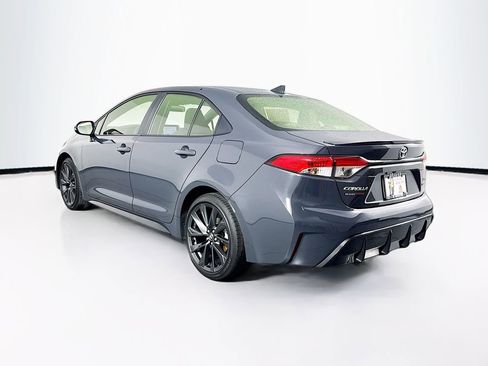 Used 2025 Toyota Corolla SE image 7