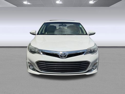 Used 2014 Toyota Avalon XLE Touring FWD image 6
