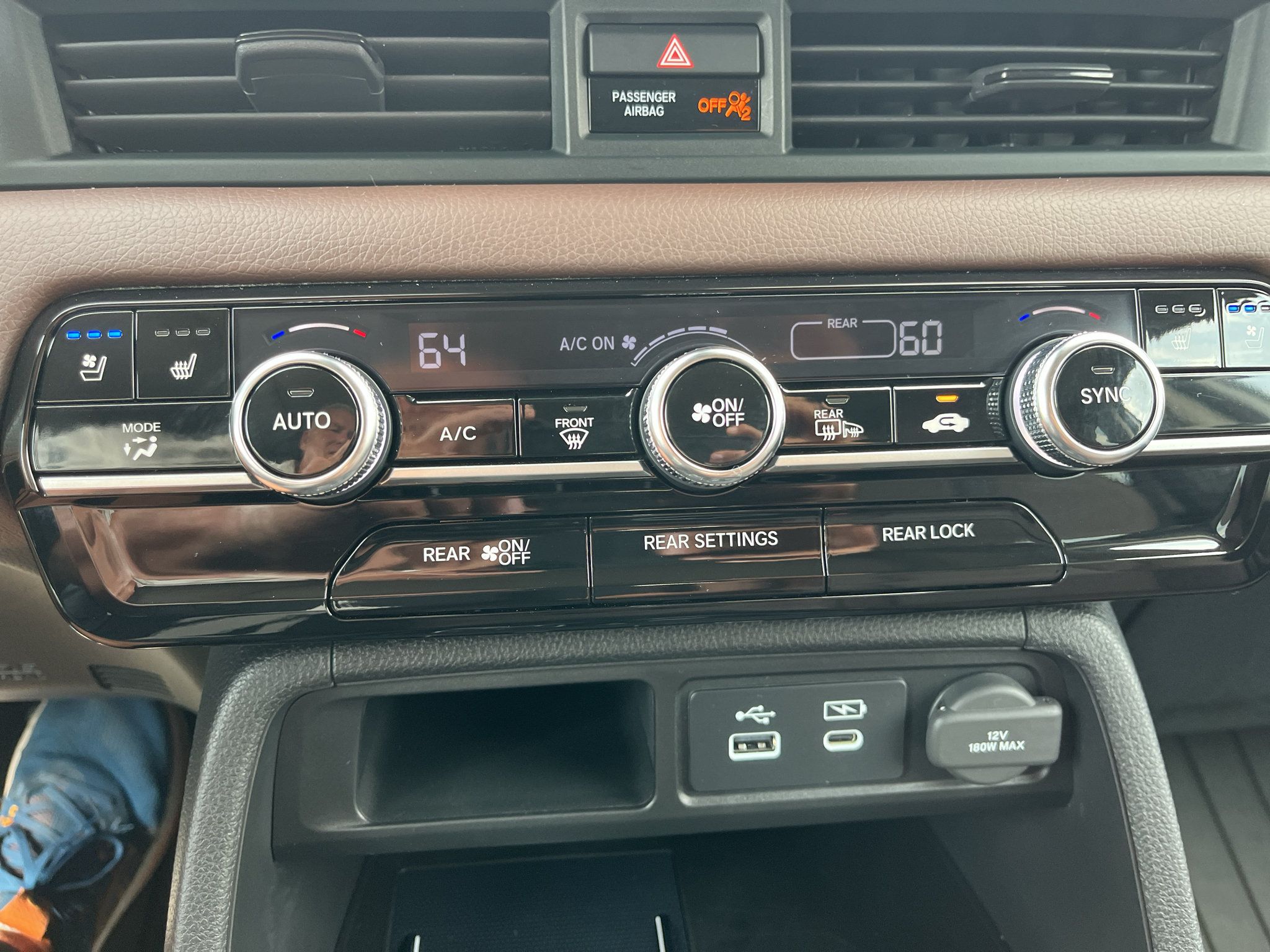 Used 2024 Honda Pilot Elite image 25