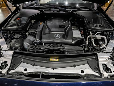 Used 2018 Mercedes-Benz E 300 image 53