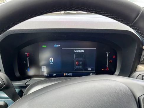 Used 2025 Ford Maverick Lariat AWD/4WD image 26