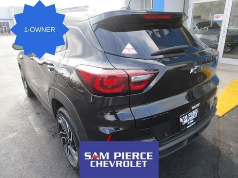 Certified 2025 Chevrolet TrailBlazer RS w/ Driver Confidence Package image 4