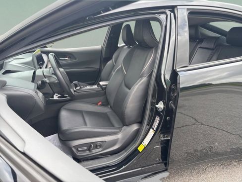 Used 2023 Toyota Prius XLE FWD image 23