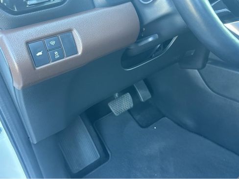 Used 2023 Honda Pilot Elite image 34