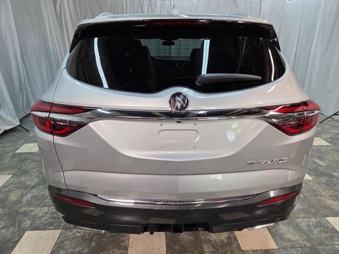 Used 2019 Buick Enclave Essence AWD/4WD image 4