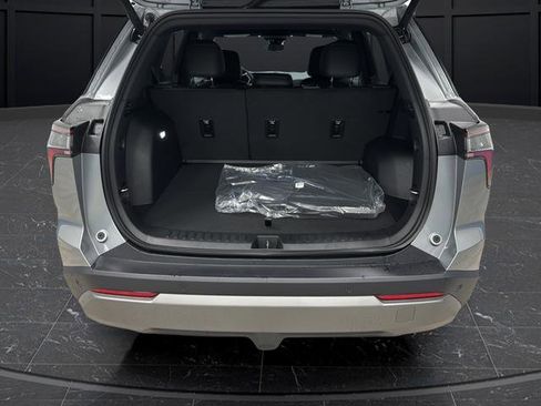 New 2026 Chevrolet Equinox LT w/ Convenience Package II image 29