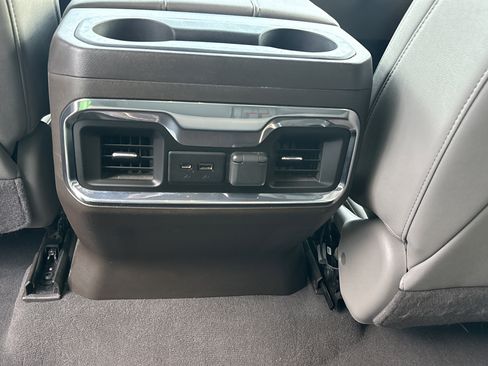 Used 2022 Chevrolet Silverado 3500 LTZ w/ LTZ Plus Package image 23