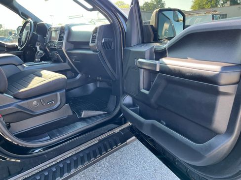 Used 2018 Ford F150 XLT w/ Equipment Group 302A Luxury AWD/4WD image 30