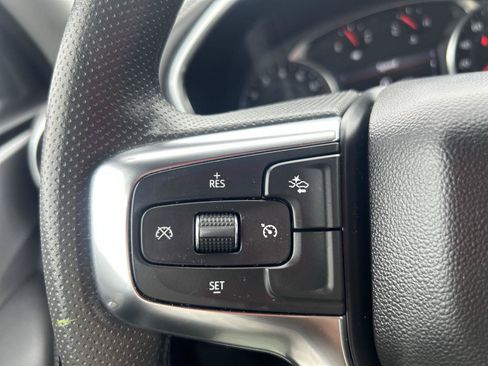 Used 2025 Chevrolet Blazer LT AWD/4WD image 28