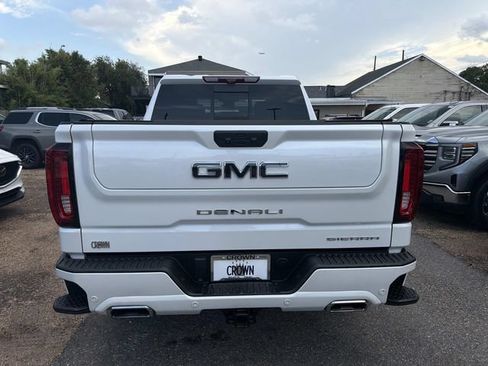 Used 2025 GMC Sierra 1500 Denali Ultimate AWD/4WD image 8