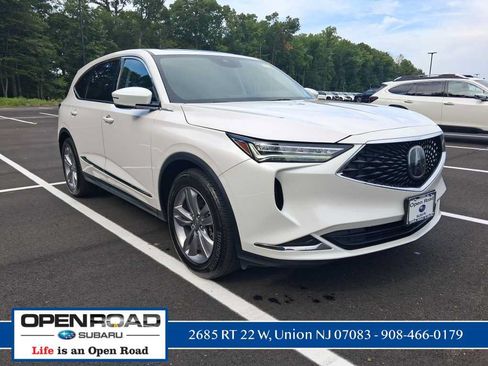 Used 2024 Acura MDX SH-AWD image 1