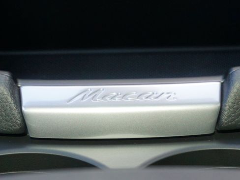 New 2026 Porsche Macan S image 24