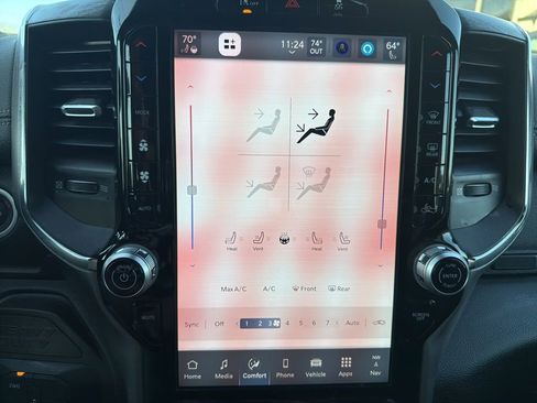 Used 2025 RAM 2500 Laramie w/ Night Edition image 49